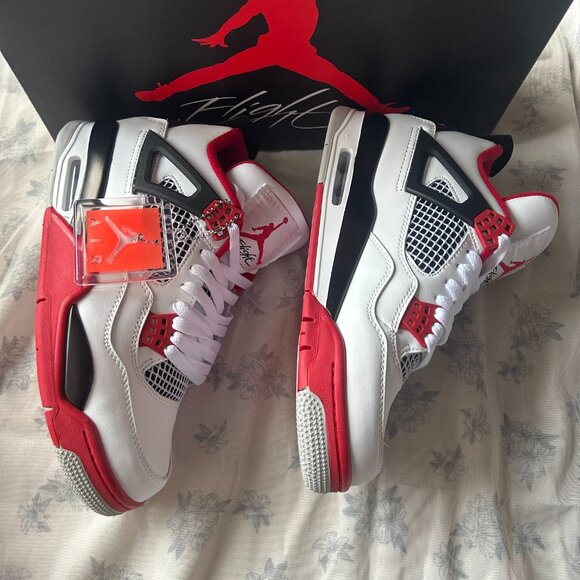 Air Jordan 4 Retro Red Sneakers - Picture 5 of 6